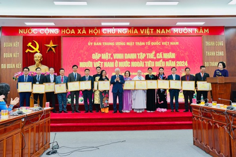 Kiều bào mong muốn đóng góp trong kỷ nguyên vươn mình của dân tộc - Ảnh 2. Kiều bào mong muốn đóng góp trong kỷ nguyên vươn mình của dân tộc - Ảnh 2.