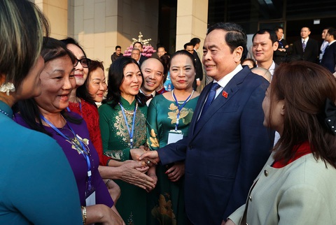 Kiều bào mong muốn đóng góp trong kỷ nguyên vươn mình của dân tộc - Ảnh 3. Kiều bào mong muốn đóng góp trong kỷ nguyên vươn mình của dân tộc - Ảnh 3.