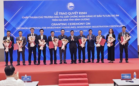 1,7 tỉ USD đầu tư vào dự án hạ tầng, bất động sản tại Bình Dương - Ảnh 1. 1,7 tỉ USD đầu tư vào dự án hạ tầng, bất động sản tại Bình Dương - Ảnh 1.