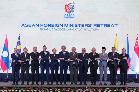 ASEAN tiếp tục cấm lãnh đạo Myanmar họp thượng đỉnh - Ảnh 1. ASEAN tiếp tục hạn chế lãnh đạo Myanmar tham gia họp thượng đỉnh - Ảnh 1.