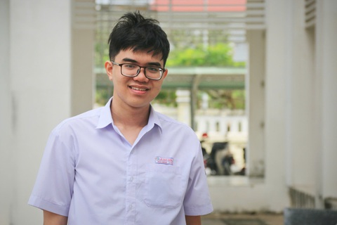 Nam sinh đạt giải nhất quốc gia môn toán: “Toán học không khô khan mà nó như trò chơi giải đố” - Ảnh 1. Giải nhất học sinh giỏi quốc gia môn toán: 'Toán học như trò chơi giải đố' - Ảnh 1.
