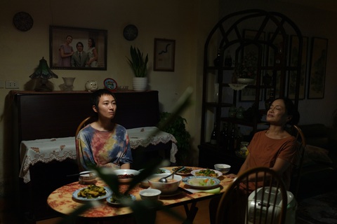 Dương Diệu Linh: 'Phụ nữ đừng đặt mình vào vị trí nạn nhân quá nhiều' - Ảnh 3. Dương Diệu Linh: 'Phụ nữ đừng đặt mình vào vị trí nạn nhân quá nhiều' - Ảnh 3.