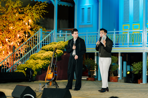 Nam thần Anh Quốc Elliot James Reay siêu ghiền Việt Nam, tổ chức 2 showcase cho riêng fan Việt - Ảnh 2. Nam thần Anh Quốc Elliot James Reay siêu ghiền Việt Nam, tổ chức 2 showcase cho riêng fan Việt - Ảnh 2.
