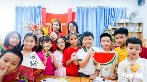 Những lời chúc mừng năm mới hay và ý nghĩa gửi đến người thân, đồng nghiệp và thầy cô - Ảnh 3. Những lời chúc năm mới Ất Tỵ hay và ý nghĩa gửi đến người thân, đồng nghiệp và thầy cô - Ảnh 3.
