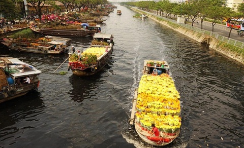Xem nghe cuối năm: Trấn Thành khai chiến với Thu Trang; Nhiều hoạt động đón Tết đặc sắc tại TP.HCM - Ảnh 5. Xem nghe cuối năm: Trấn Thành khai chiến với Thu Trang; Nhiều hoạt động đón Tết đặc sắc tại TP.HCM - Ảnh 6.