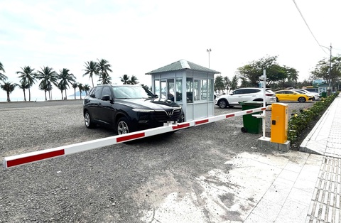 Nha Trang đưa vào hoạt động 3 bãi giữ xe phục vụ Tết Nguyên đán Ất Tỵ 2025 - Ảnh 1. Nha Trang đưa vào hoạt động 3 bãi giữ xe phục vụ Tết Nguyên đán Ất Tỵ 2025 - Ảnh 1.