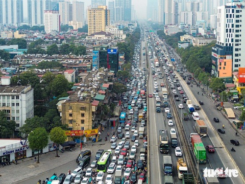 Xử lý hơn 8.800 trường hợp vi phạm giao thông trong ngày đầu nghỉ Tết, tai nạn giảm mạnh - Ảnh 2.