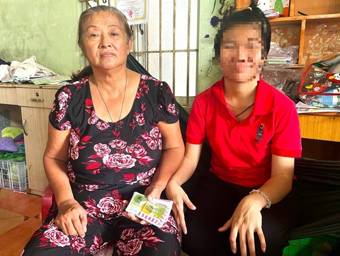 thuhien - Ảnh 1. Mùa xuân đặc biệt của người mẹ 12 năm tìm đường chữa bệnh cho con gái - Ảnh 1.