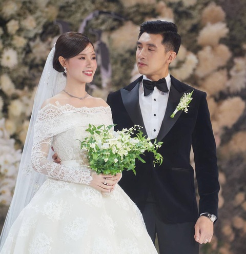 Midu: 'Tôi cố gắng cân bằng giữa gia đình và công việc' - Ảnh 2.
