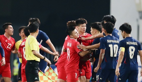 Bàn thắng thiếu fair play của đội tuyển Thái Lan: Trọng tài và VAR không thể can thiệp - Ảnh 1. Vì sao bàn thắng của Thái Lan được gọi là thiếu fair play? - Ảnh 1.