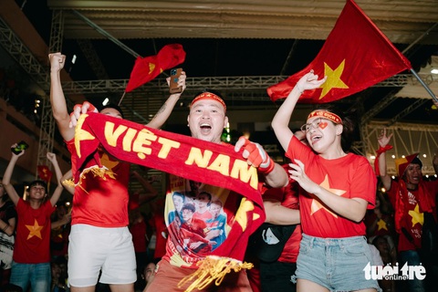 Cổ động viên