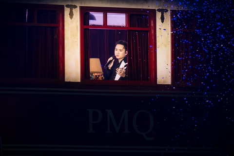 Phan Mạnh Quỳnh cùng hàng nghìn khán giả ôn lại hành trình 10 năm ca hát - Ảnh 1. Phan Mạnh Quỳnh cùng hàng nghìn khán giả ôn lại hành trình 10 năm ca hát - Ảnh 1.