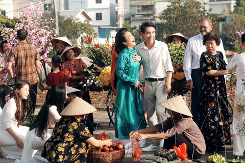 Ca sĩ Ngọc Anh 3A ra MV đậm màu Tết Việt, - Ảnh 4.