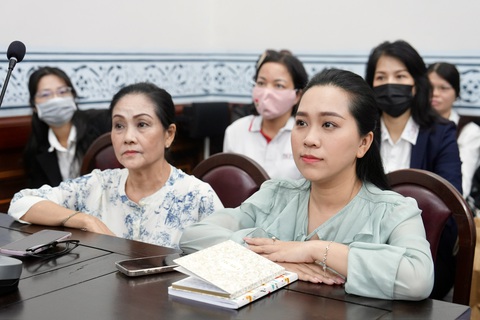 Xét xử vụ tranh chấp thừa kế của gia đình cố nghệ sĩ Vũ Linh - Ảnh 4. Xét xử vụ tranh chấp thừa kế của gia đình cố nghệ sĩ Vũ Linh - Ảnh 4.