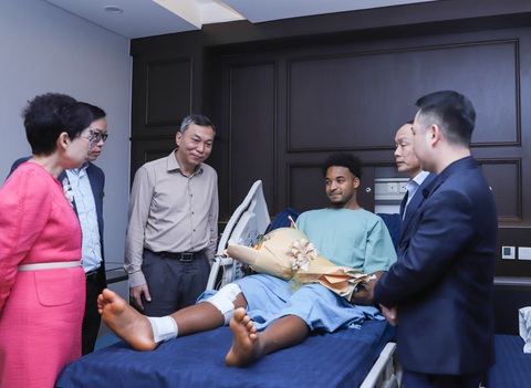 Nguyễn Xuân Son có được tranh Quả bóng vàng Việt Nam? - Ảnh 1. Nguyễn Xuân Son có được tranh Quả bóng vàng Việt Nam? - Ảnh 1.