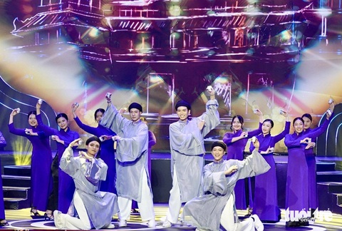 Anh trai vượt ngàn chông gai thắng lớn tại giải Mai Vàng 2024 - Ảnh 6. Anh trai vượt ngàn chông gai thắng lớn tại giải Mai Vàng 2024 - Ảnh 9.