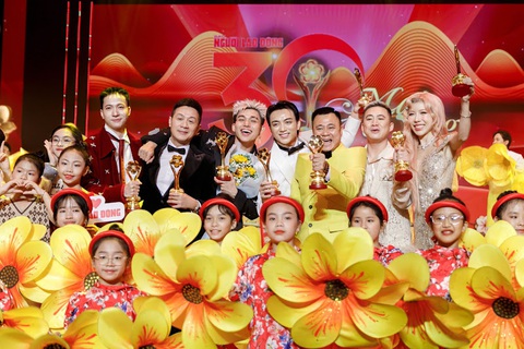 Vượt 'chông gai' ngoạn mục, Jun Phạm tiếp tục 'đại náo' với giải Mai Vàng danh giá - Ảnh 2. Vượt 'chông gai' ngoạn mục, Jun Phạm tiếp tục 'đại náo' với giải Mai Vàng - Ảnh 2.