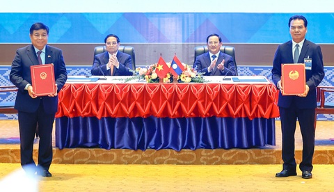 Chờ đột phá hợp tác đầu tư Việt - Lào 2025 - Ảnh 1. Chờ đột phá hợp tác đầu tư Việt - Lào 2025 - Ảnh 1.