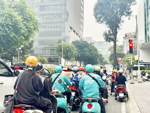 Dân ủng hộ phạt