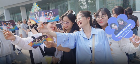 Trấn Thành cùng bốn anh trai làm MC, 'Việt Nam vô địch' vang lên tại Sóng 25 - Live concert - Ảnh 5. Sóng 25 concert đêm giao thừa sẽ có Tái sinh, Anh đã làm được gì đâu và Trấn Thành - Ảnh 5.