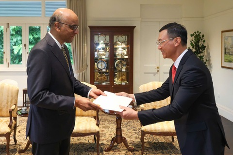 Singapore đặt kỳ vọng vào tân Đại sứ Trần Phước Anh - Ảnh 1. Đại sứ Trần Phước Anh cam kết thúc đẩy quan hệ Việt Nam - Singapore mạnh mẽ, thực chất - Ảnh 1.