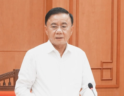 cán bộ - Ảnh 1.