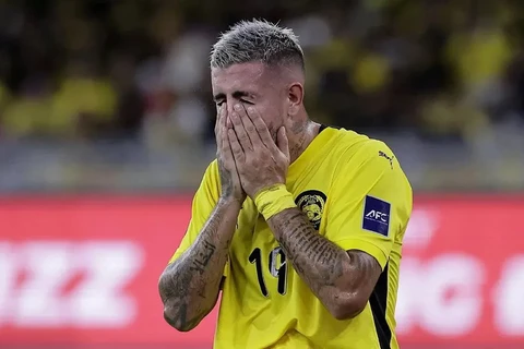 Có đến 13 quan chức bóng đá Malaysia 'nhúng chàm' vụ nhập tịch - Tuổi Trẻ  Online