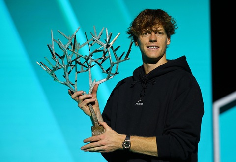 Sinner vô địch Paris Masters, giành lại vị trí số 1 thế giới - Tuổi Trẻ  Online