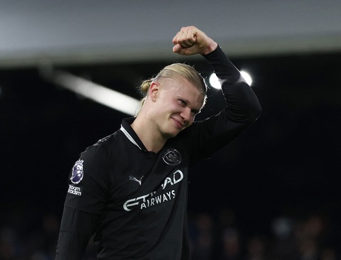 2025 12 02t213950z2052335293up1elc21o6cpjrtrmadp3soccer England Ful Mci 17647178335891426681701