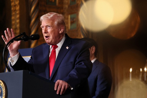 Tổng thống Trump giải thích vì sao Mỹ cần Greenland - Tuổi Trẻ Online