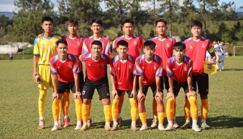 Đánh Giá Chân Thực Từ Người Chơi Về Sân Bóng Đá Tuổi Trẻ Thủ Đô