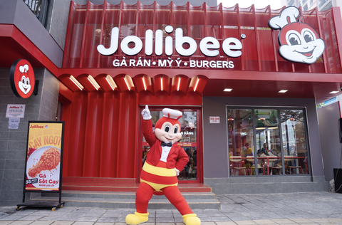 Gà rán Jollibee, Highlands Coffee Việt Nam tiếp tục đem doanh thu lớn cho  tập đoàn mẹ Philippines - Tuổi Trẻ Online
