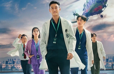 Phim Joo Ji Hoon 'mở bát' đầu năm suôn sẻ - Ảnh 1. Phim Joo Ji Hoon 'mở bát' đầu năm suôn sẻ - Ảnh 1.