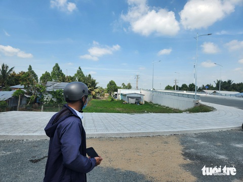 Vì sao cầu Giồng Riềng xây dựng 50 tỉ đồng nhưng không thông? - Ảnh 2.