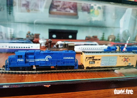 Ông Tuấn ‘hỏa xa’ và bộ sưu tập độc đáo về đường sắt - Ảnh 2. Ông Tuấn ‘hỏa xa’ và bộ sưu tập độc đáo về đường sắt - Ảnh 2.