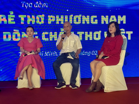Văn chương phương Nam có thể khơi dậy những hạt ngọc phù sa từ quá khứ - Ảnh 2. Văn chương phương Nam có thể khơi dậy những hạt ngọc phù sa từ quá khứ - Ảnh 2.