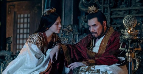 Đèn âm hồn bị đồn thành công nhờ chơi xấu, đạo diễn nói gì? - Ảnh 5. Đèn âm hồn bị đồn thành công nhờ chơi xấu, đạo diễn nói gì? - Ảnh 5.