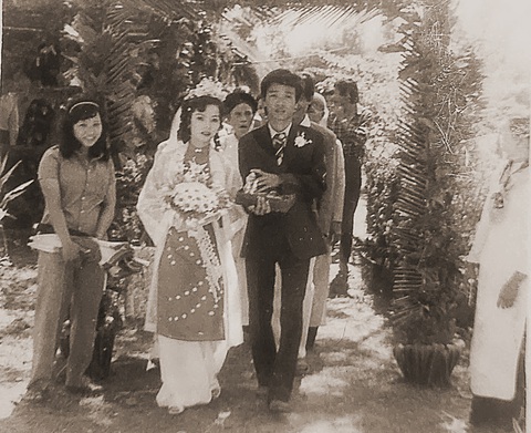 Ra giêng anh cưới em - Kỳ 5: Hôn lễ chỉ túp lều tranh hai trái tim vàng - Ảnh 1. Ra giêng anh cưới em - Kỳ 5: Hôn lễ chỉ túp lều tranh hai trái tim vàng - Ảnh 1.