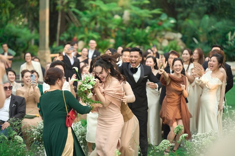 Vũ Cát Tường và Thu Trang chính thức về chung một nhà sau thời gian bí mật hẹn hò - Ảnh 6. Vũ Cát Tường và Thu Trang chính thức về chung một nhà sau thời gian bí mật hẹn hò - Ảnh 6.
