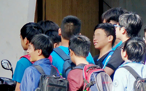 Tất bật đăng ký kinh doanh dạy thêm - Ảnh 3. Tất bật đăng ký kinh doanh dạy thêm - Ảnh 3.