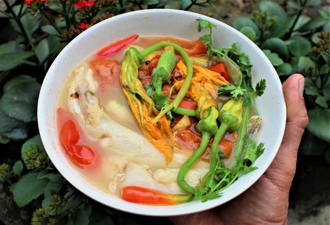 Canh cá khoai ăn hoài không ngán - Ảnh 4. Canh cá khoai ăn hoài không ngán - Ảnh 4.