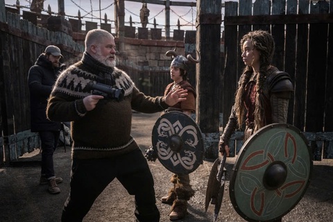 Bí kíp luyện rồng phiên bản live-action - Ảnh 3. Bí kíp luyện rồng phiên bản live-action - Ảnh 3.