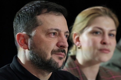Ông Zelensky từ chối đề nghị chia sẻ khoáng sản 'vô lý' của Mỹ - Ảnh 1. Ukraine từ chối đề nghị chia sẻ khoáng sản 'vô lý' của Mỹ - Ảnh 1.