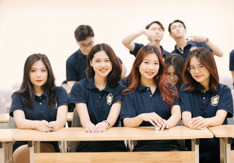 Học viện Ngân hàng tiếp tục xét học bạ, dự kiến tăng học phí - Ảnh 1.
