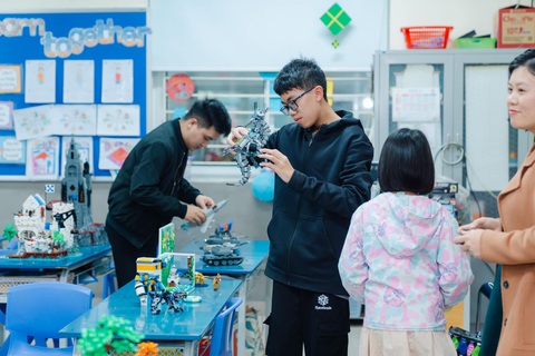 Đức Phúc, Thùy Tiên rủ nhau xem concert 2NE1; Diễn viên Bảo Thanh tái xuất - Ảnh 5. Đức Phúc, Thùy Tiên rủ nhau xem concert 2NE1; Diễn viên Bảo Thanh tái xuất - Ảnh 5.