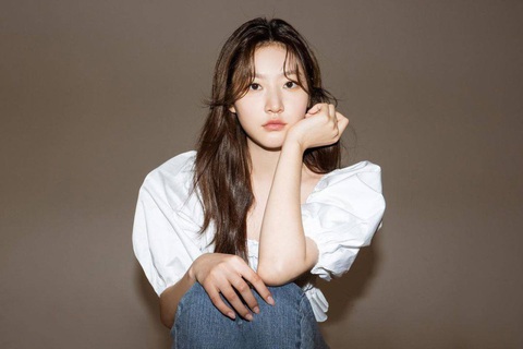 Kim Sae Ron: Từ sao nhí đình đám màn ảnh đến diễn viên bị ghẻ lạnh, sự nghiệp chìm trong ồn ào - Ảnh 1. Kim Sae Ron: Từ sao nhí đình đám màn ảnh Hàn đến diễn viên bị ghẻ lạnh, sự nghiệp chìm trong ồn ào - Ảnh 1.