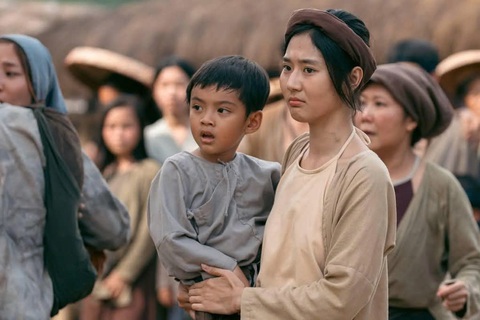 Nụ hôn bạc tỉ sắp thu 200 tỉ đồng, Captain America: Brave new world gây sốt phòng vé - Ảnh 4. Nụ hôn bạc tỉ sắp thu 200 tỉ đồng, Captain America: Brave new world gây sốt phòng vé - Ảnh 4.
