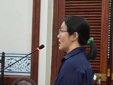 Thụt két 2,5 tỉ đồng của Nhà hàng Ái Huê, nữ thủ quỹ nhận 15 năm tù - Ảnh 1. Thụt két 2,5 tỉ đồng của nhà hàng Ái Huê, nữ thủ quỹ lãnh 15 năm tù - Ảnh 1.