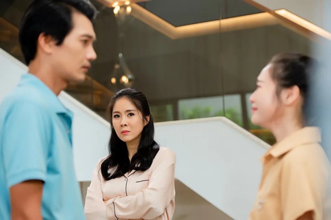 Running man mùa 3 trở lại; Một hoa hậu 18 tuổi qua đời thương tâm ở Mỹ - Ảnh 5. Running man mùa 3 trở lại; Một hoa hậu 18 tuổi qua đời thương tâm ở Mỹ - Ảnh 5.
