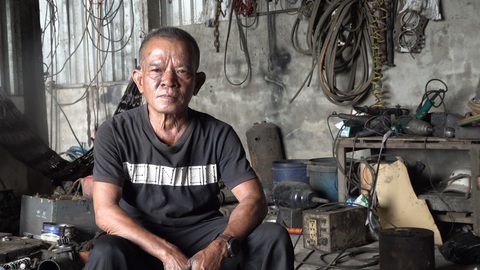 Người đàn ông hai mươi mấy ngày không uống rượu chờ đoàn tụ trong Như chưa hề có cuộc chia ly - Ảnh 5.